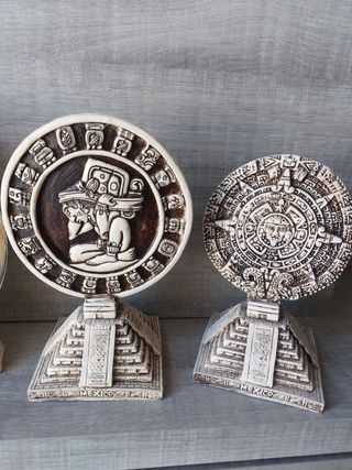 Souvenirs Messico: Orologio e 2 statue maya