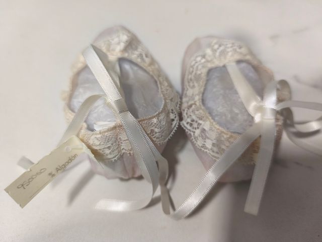 Zapatitos bebé Carmen Varona