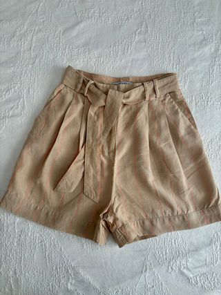 Shorts Guess beige rosa a righe