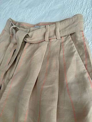 Shorts Guess beige rosa a righe