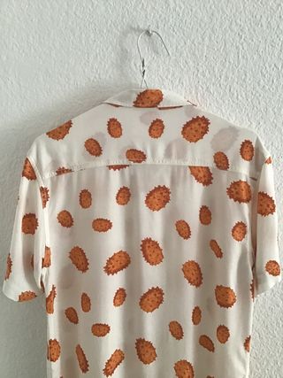 Camisa Tiwel estampada naranja