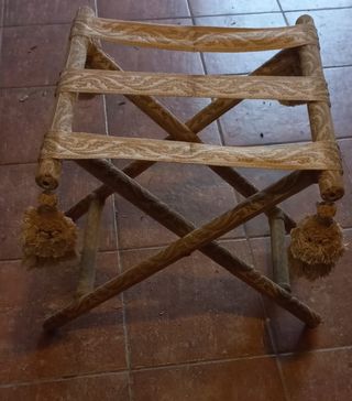 Portavassoi vintage in legno