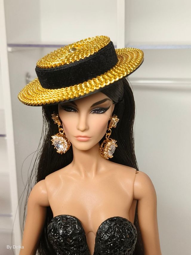 Sombrero dorado Barbie Integrity Toys 