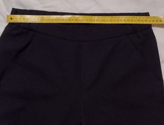 Pantalón negro mujer Zara