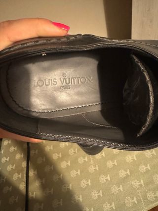 Scarpe Louis Vuitton stringate nere