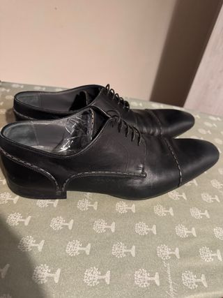 Scarpe Louis Vuitton stringate nere