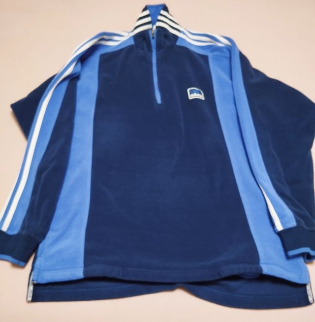 Sudadera Adidas azul marino chico