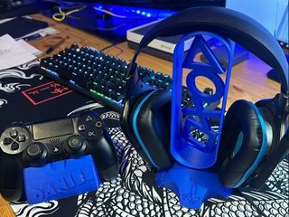 Soporte Cascos + Soporte Mando Ps5 (personalizado)