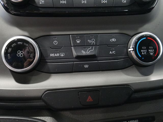 Ford Transit Custom Kombi 2.0 EcoBlue 100kW 320 L1 Trend