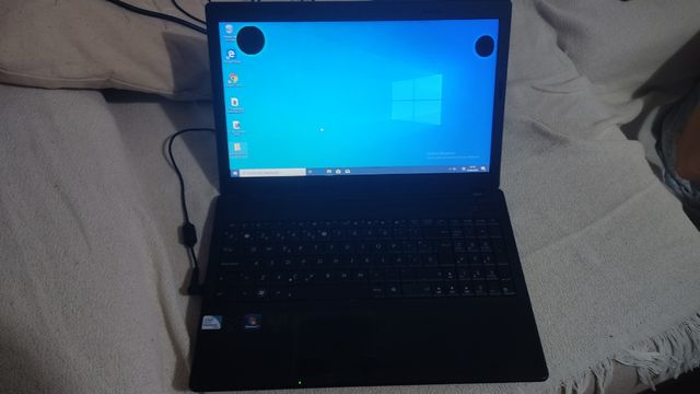 Portátil Asus Negro - Windows 10