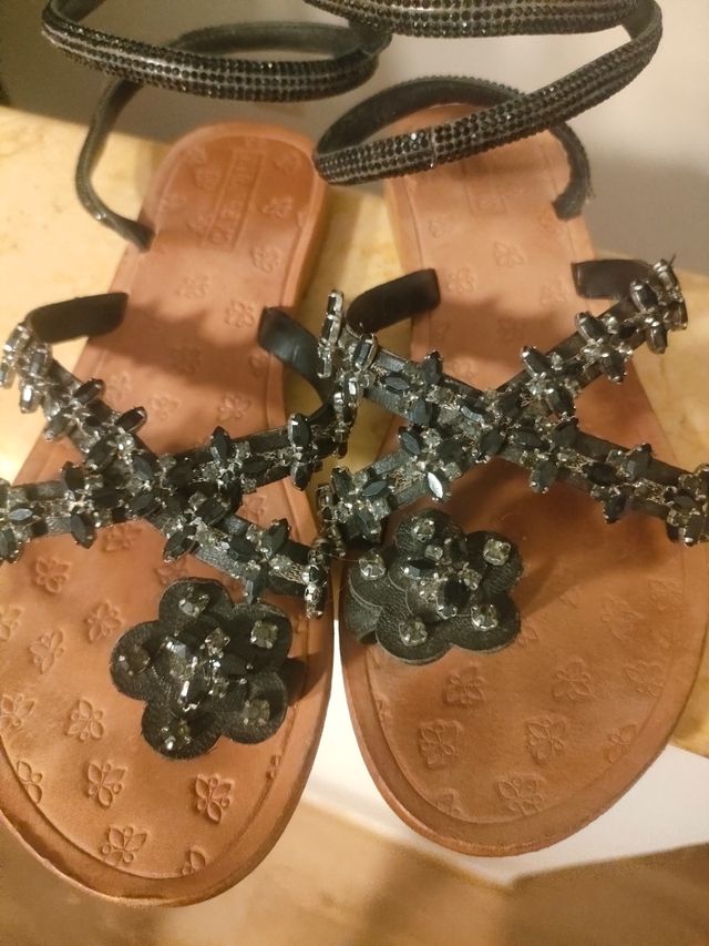 Sandali gioiello neri marroni
