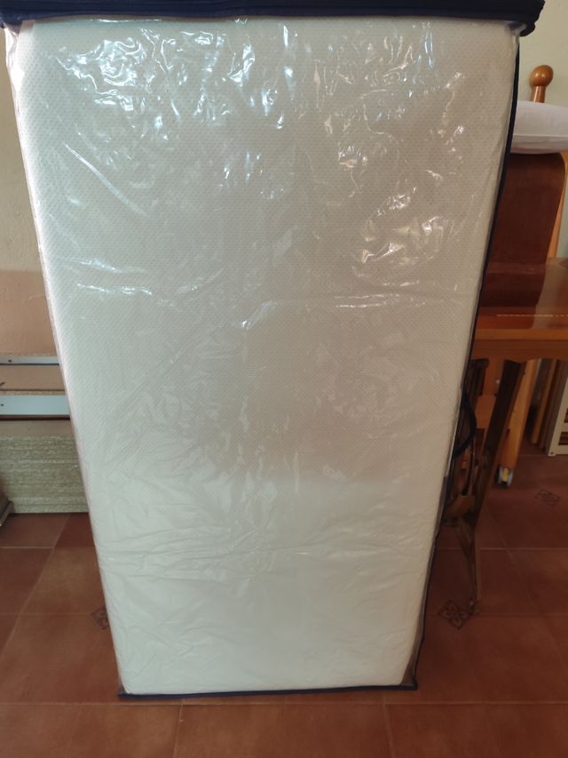 Gran lote cuna + trona bebé - regalo sábanas