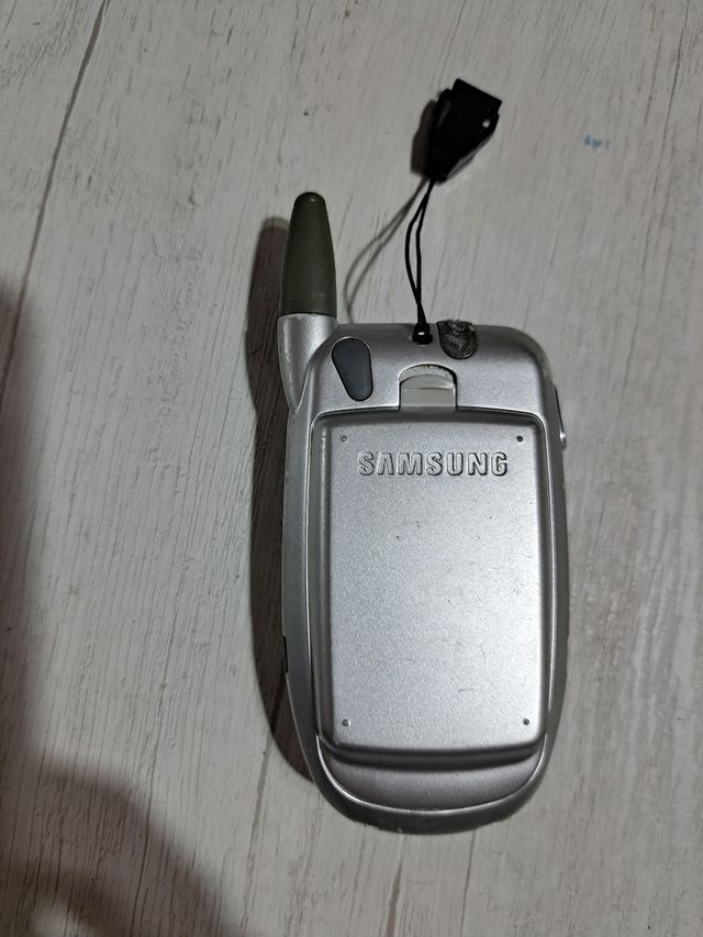 Samsung SGH T100 - Telefono vintage