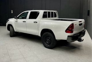 Toyota Hilux 2023