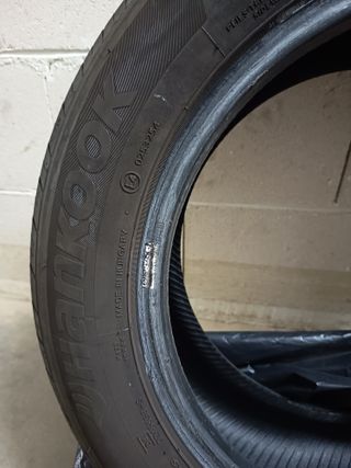 85" 4 Neumáticos Hankook seminuevo
