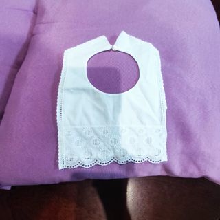 Lote ropa bebé: pelele + camiseta + baberos