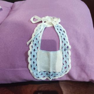 Lote ropa bebé: pelele + camiseta + baberos