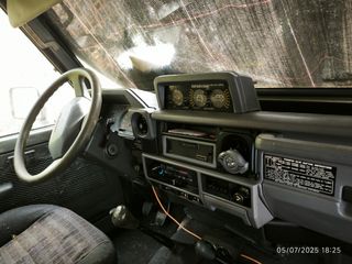 Toyota Land Cruiser 1991