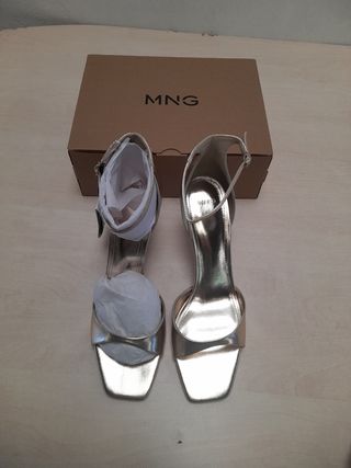 Sandalias doradas Mango - Talla 41