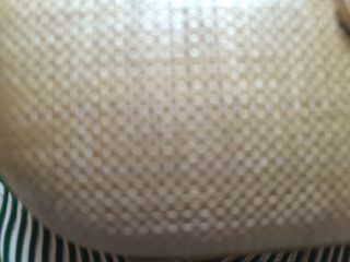 Bolso mano beige dorado