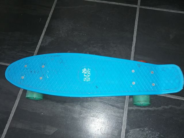 Patineta Sun Sport azul excelentes condiciones