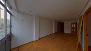 Piso en venta en Gavarra en Cornellà de Llobregat