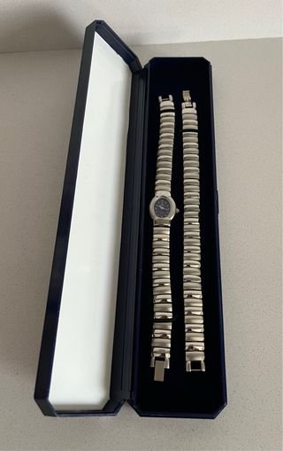 Reloj Quartz y pulsera 