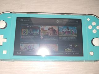 Nintendo Switch Lite Turchese Azzurro, Giochi e Custodia