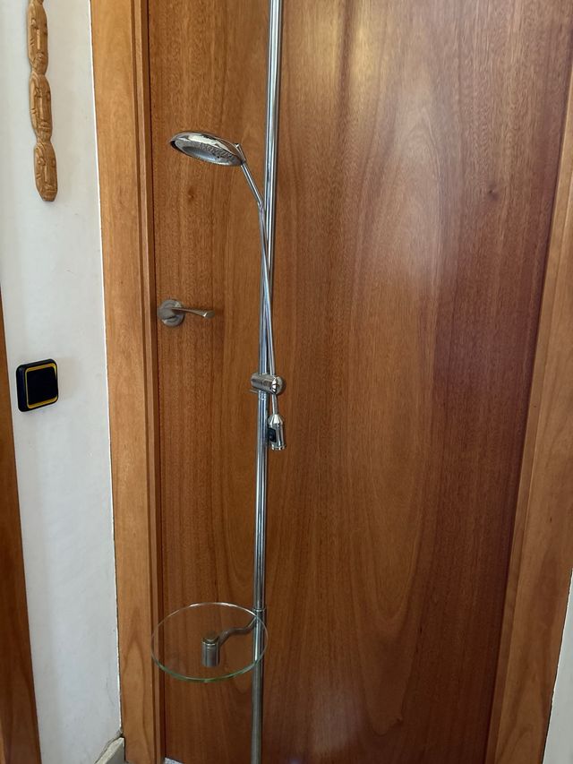 Lámpara pie - luz halógena