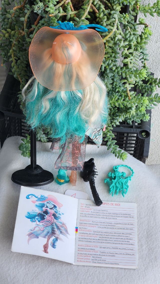 Monster High Vandala Doubloons