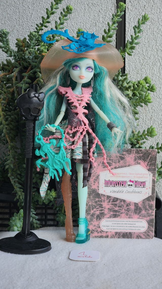 Monster High Vandala Doubloons