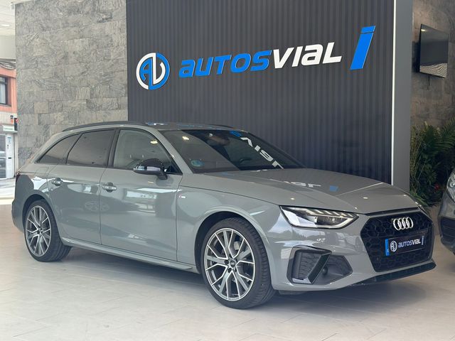 Audi A4 Avant 35 TDI 163cv Black Line 