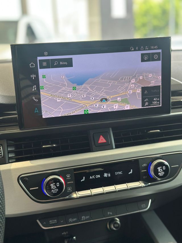 Audi A4 Avant 35 TDI 163cv Black Line 