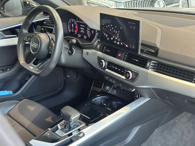 Audi A4 Avant 35 TDI 163cv Black Line 