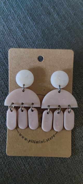 Pendientes beige y blanco nácar | Fimo