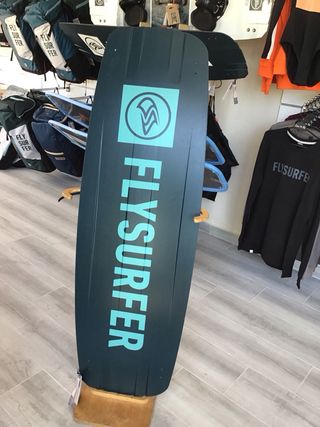 Tabla Flysurfer Radical 144x46 kitesurf