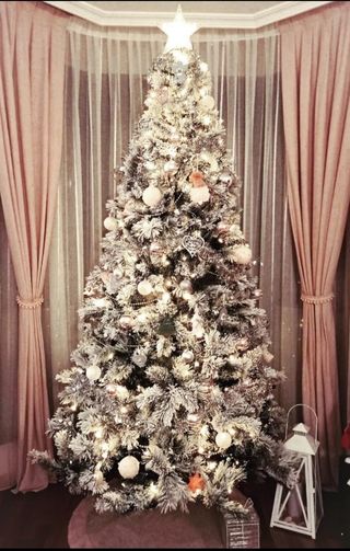 Árbol Navidad nevado 240cm