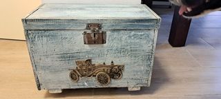 Baúl madera vintage azul