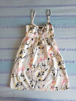 Vestito floreale bianco in cotone