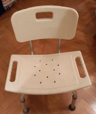 Silla ducha blanca - baño