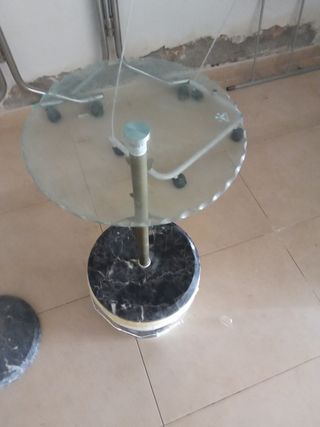 Mesitas multifunción (2) 20 euros unidad