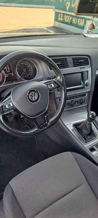Volkswagen Golf 7 IIV 2015