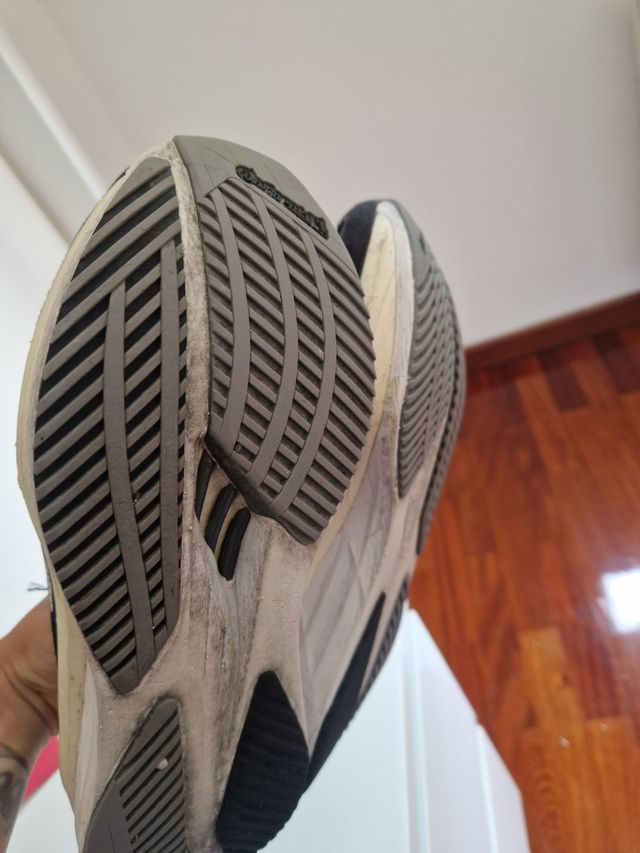 Adidas Adizero Boston 11 - Tenis Running talla 36