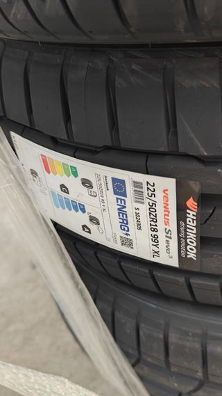 Neumáticos Hankook nuevos 225/50r18
