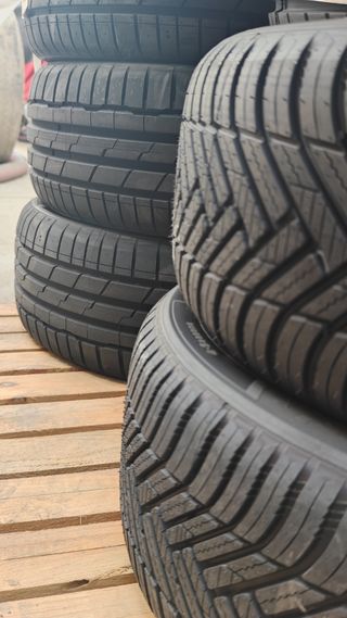Neumáticos Hankook nuevos 225/50r18