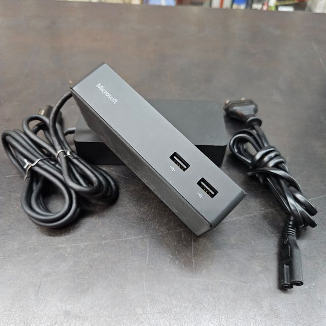 Dock Surface Microsoft - 1661