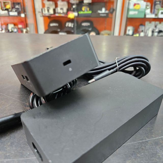 Dock Surface Microsoft - 1661