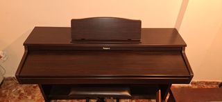 Piano digital Roland - Excelente estado