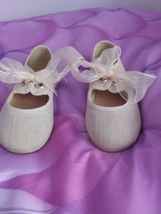 Zapatos niña beige evento,