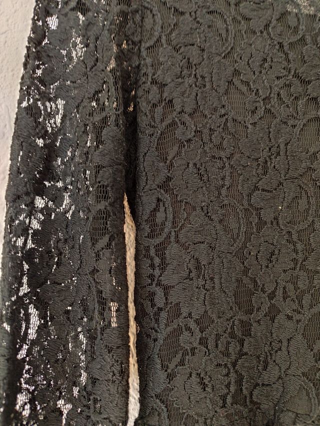 Vestido encaje negro